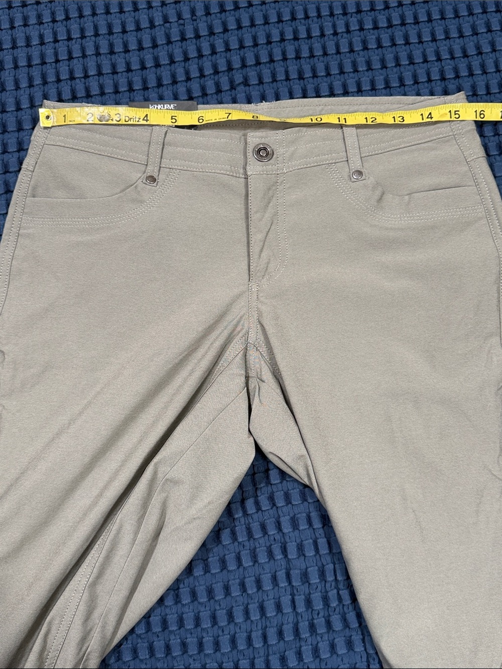 NWTs Kuhl Trekr Hiking Pants Women's Stone Cargo Cinch Up Legs Size 6 Long - Picture 14 of 16